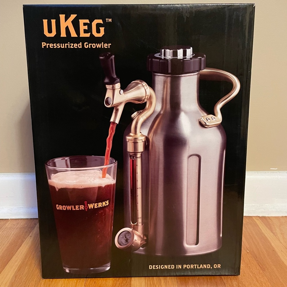 New Growlerwerks uKeg 64 oz Stainless Steel Growler